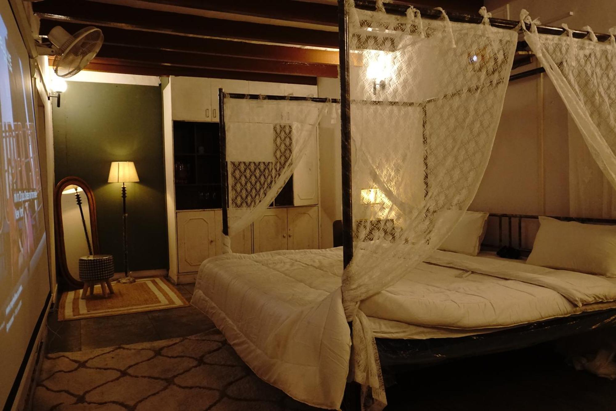 Lakeside Serenity Retreat Bed & Breakfast